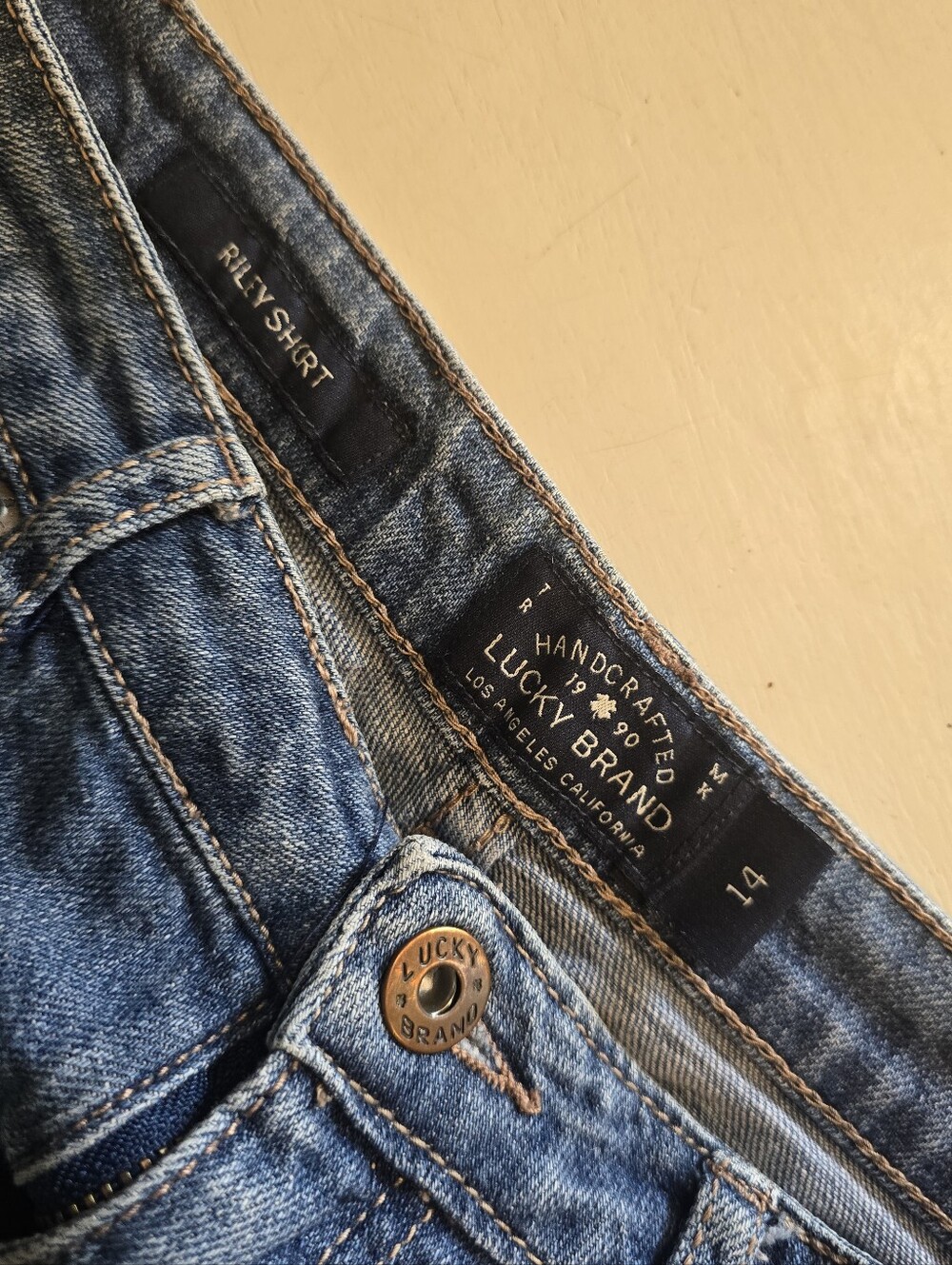 Lucky Brand Riley Shorts - Picture 6 of 6